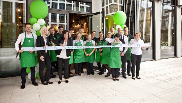 Starbucks otevírá první kavárnu typu office store v České republice, která je začleněna přímo do administrativního centra